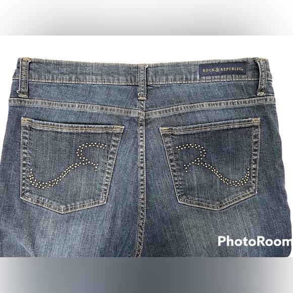 Rock and Republic Jeans Straight Leg Berlin 14 Runs Small Like Size 10-12 EUC - Picture 4 of 5